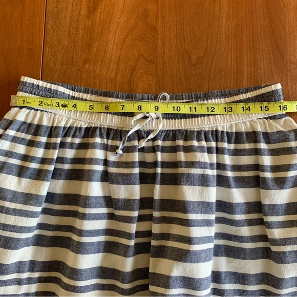 Gap Striped Blue / Off White Skirt Ladies Medium - Picture 7 of 10